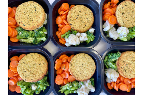 Burger di ceci con carote e broccoletti vegan